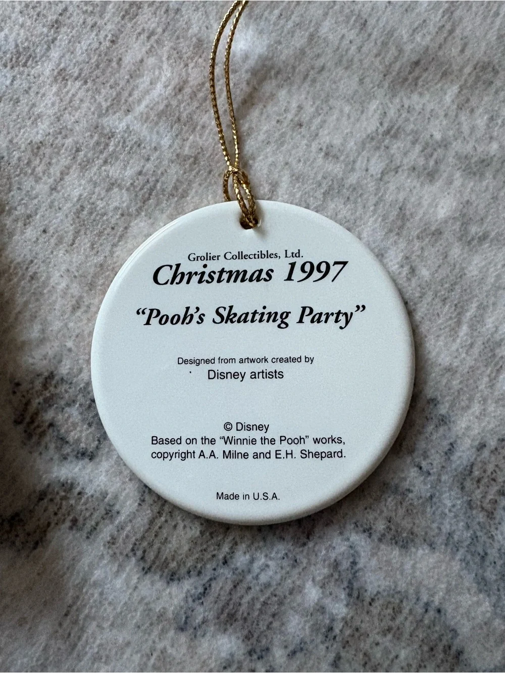 VTG 1997 Winnie The Pooh Skating Party Christmas Disney Grolier Disk Ornament